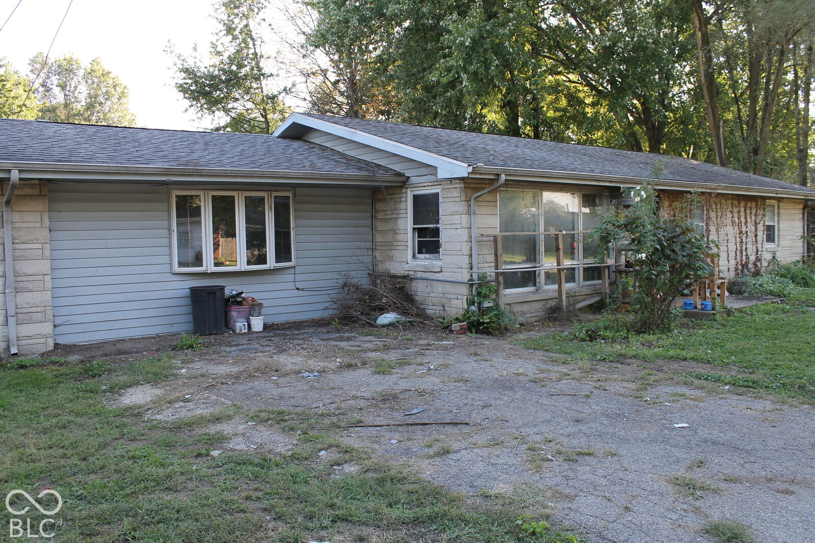 Property Photo: 1811 W 650 N IN 47201