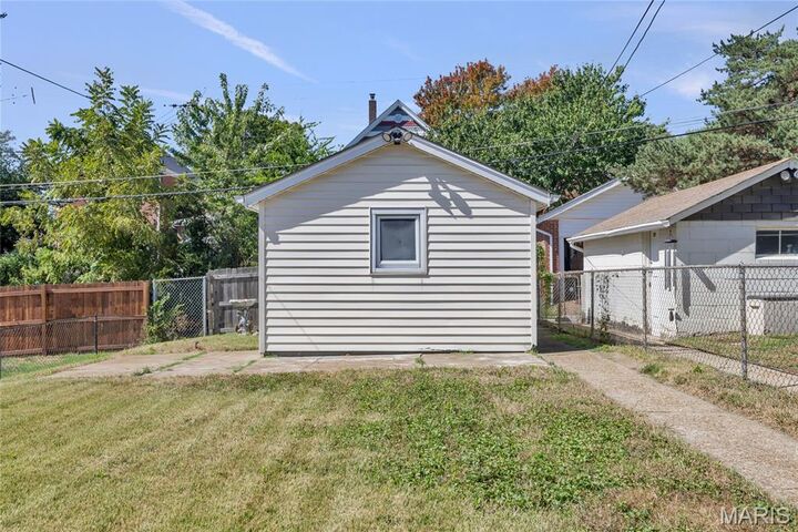 Property Photo:  1503 Gregg Avenue  MO 63139 