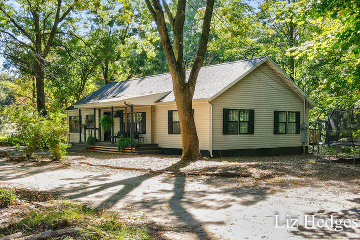 Property Photo: 8370 Grant Street MI 49437
