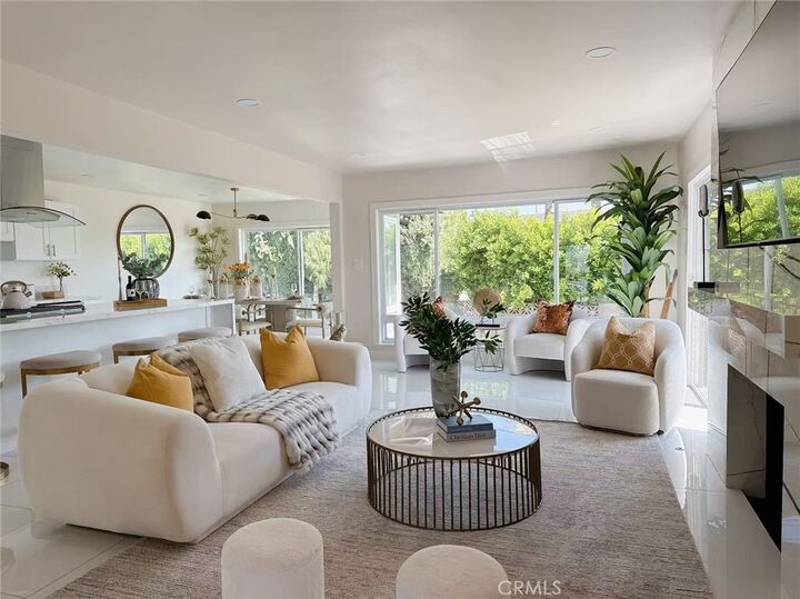 Property Photo:  738 De Palma Way  CA 90640 