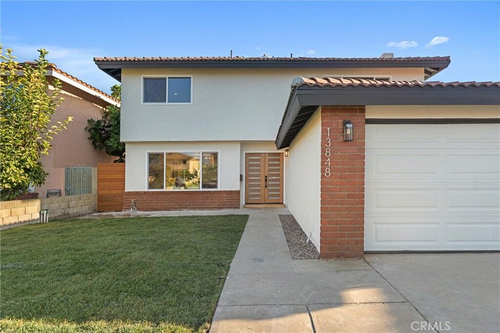 Property Photo:  13848 Carnaby Street  CA 90703 