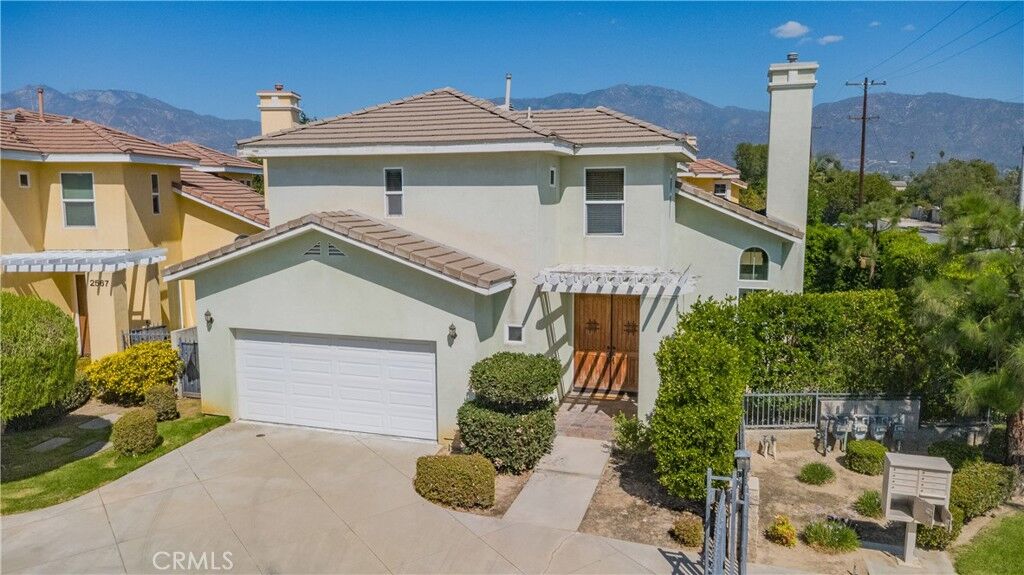 Property Photo: 2563 Mountain Ave CA 91010