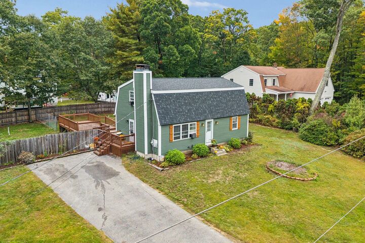 Property Photo:  11 Garden Street  ME 04064 