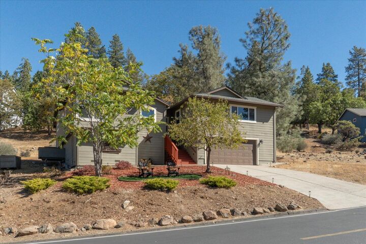 Property Photo: 921 Dogwood Drive CA 95247