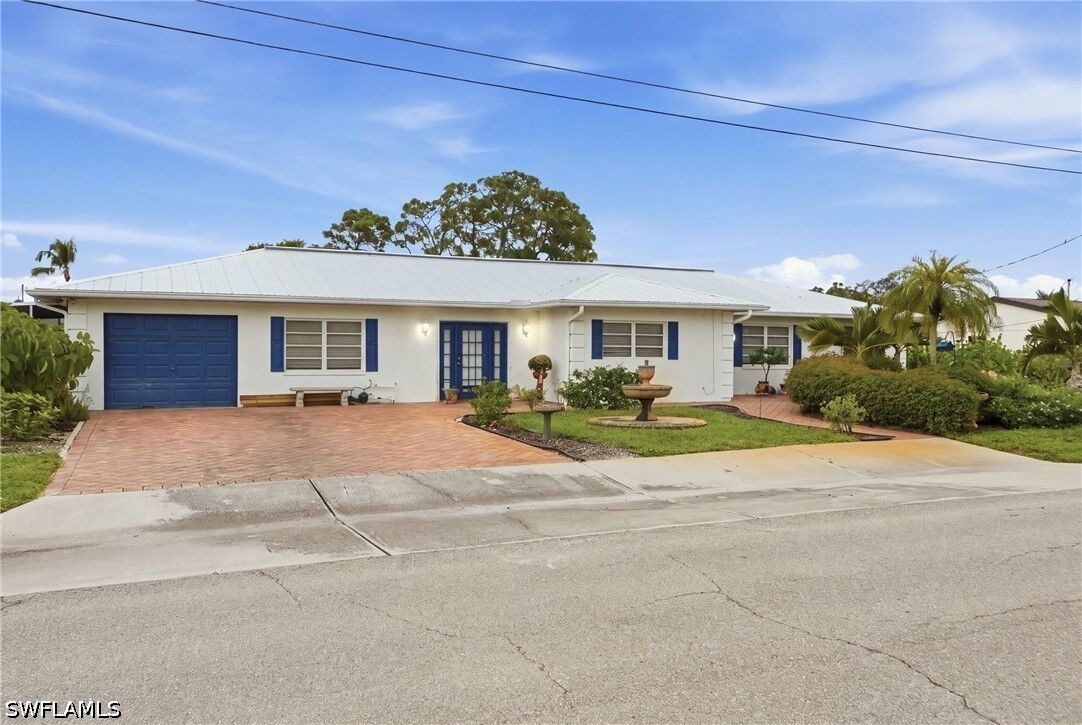 Property Photo: 27268 Jolly Roger Lane FL 34135