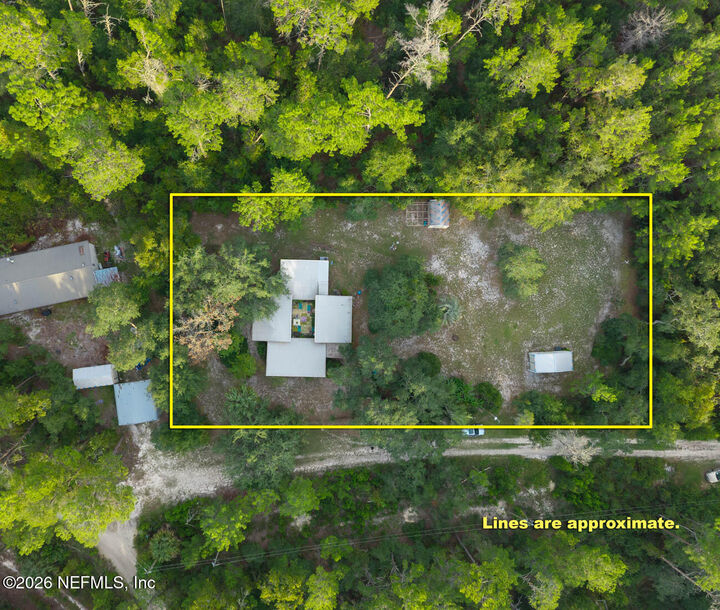 Property Photo:  112 Pennsylvania Ave Avenue  FL 32189 