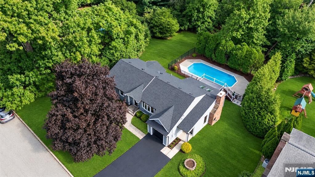 Property Photo: 19 Ladik Place NJ 07645