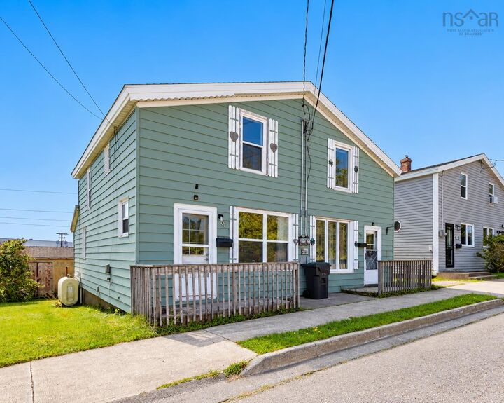 Property Photo: 21 Railroad Street 23 Rialroad. Street NS B1N 2B3