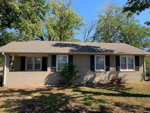 Property Photo:  311 NW 7th Street  AR 72712 