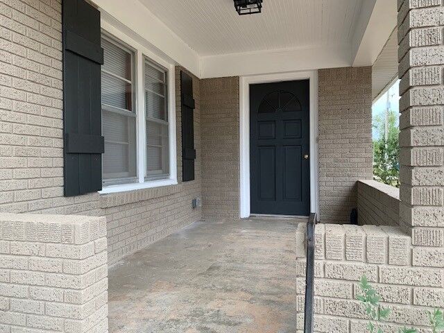 Property Photo:  311 NW 7th Street  AR 72712 