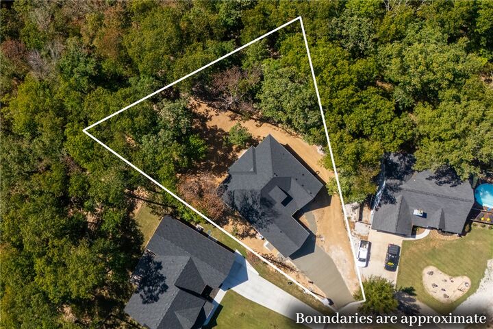 Property Photo: 7 Ging Lane AR 72714