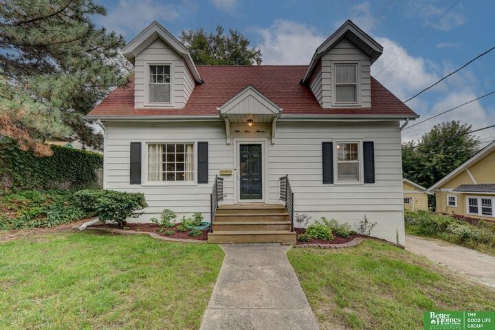 Property Photo:  5411 Pacific Street  NE 68106 