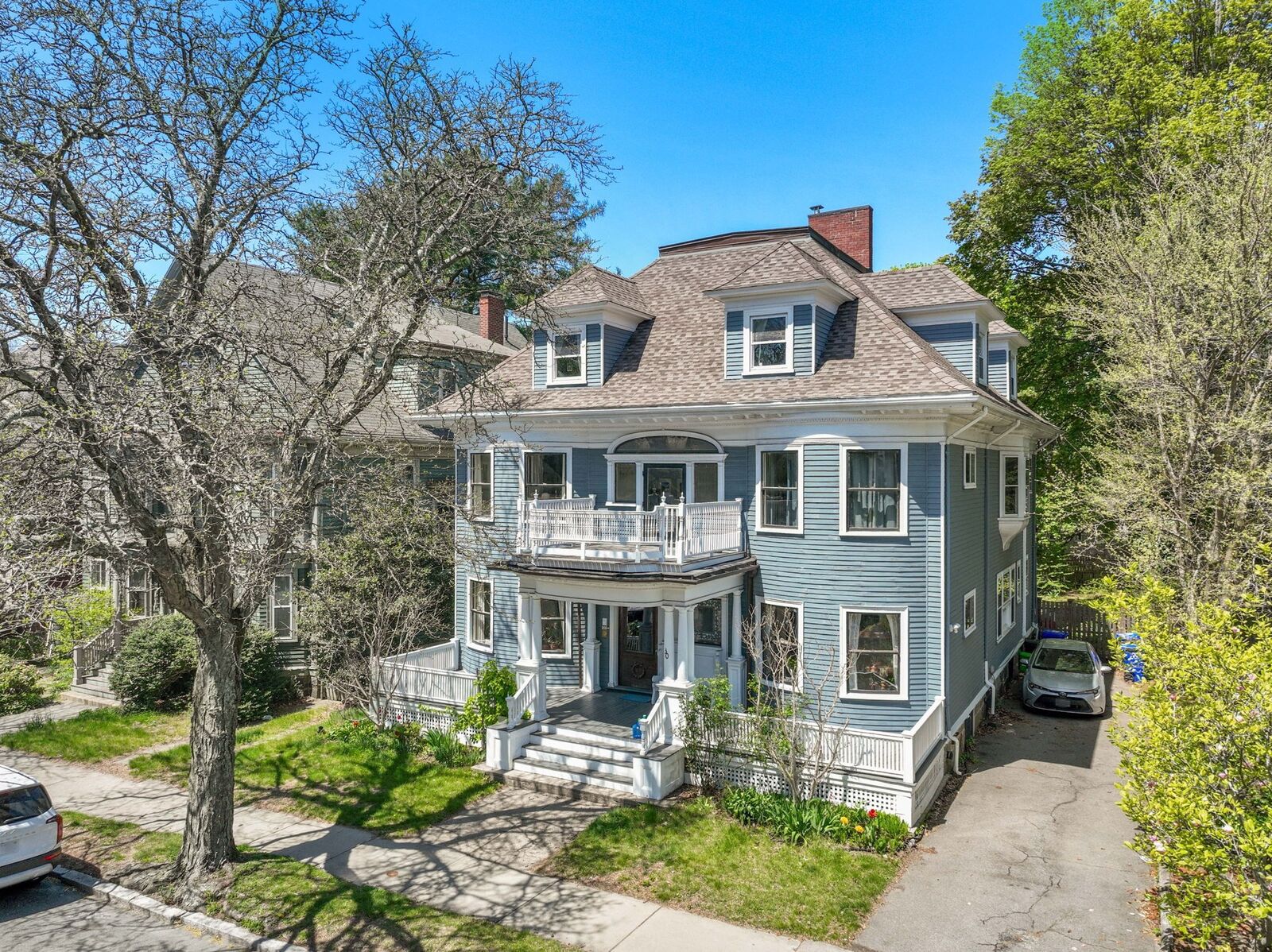 Property Photo:  30 Welles Ave 3  MA 02124 