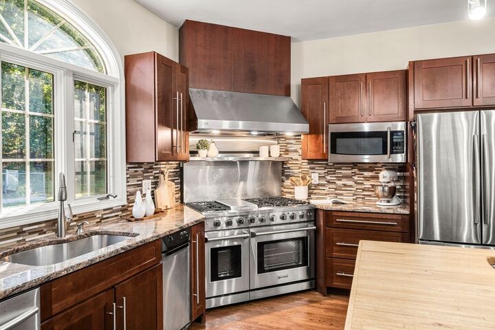 Property Photo: 1204 Broadway MA 01832