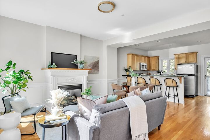 Property Photo:  2 Wyatt Circle 2  MA 02143 