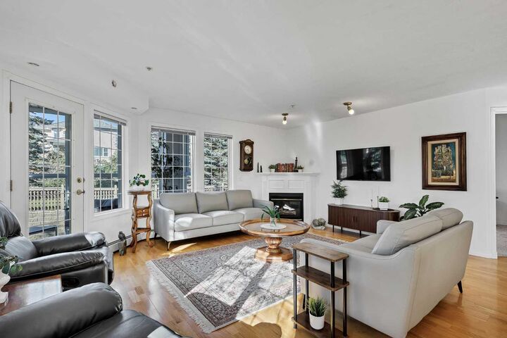 Photo de la propriété: 6868 Sierra Morena Boulevard SW 227 AB T3H 3R6