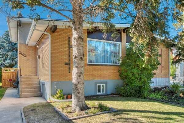 Property Photo:  3103A 38 Street SW  AB T3E 3G4 