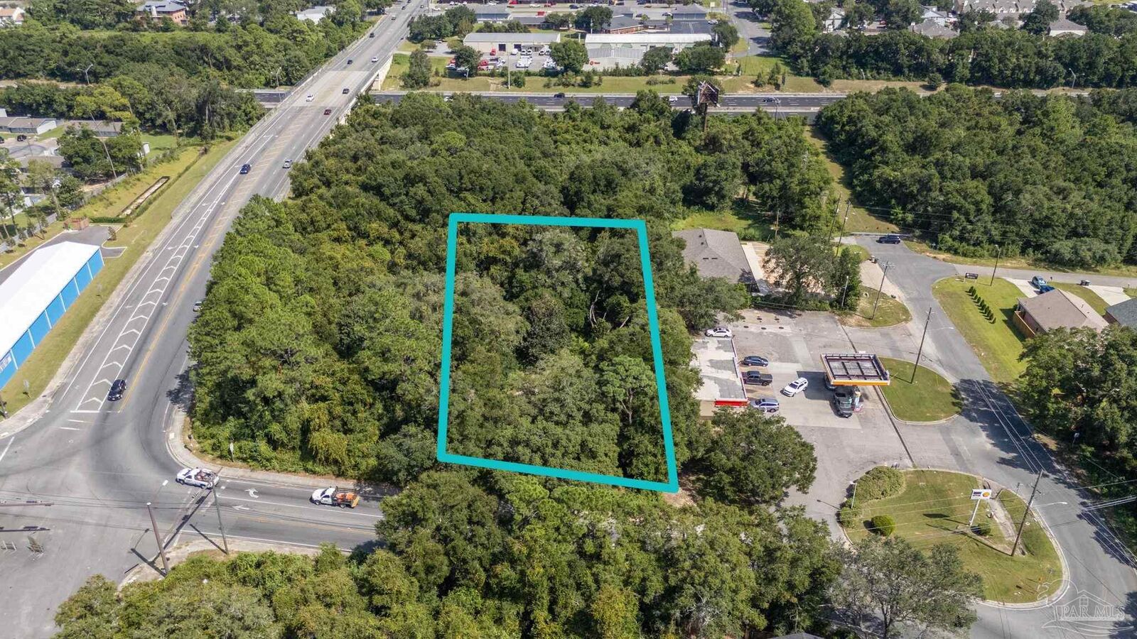 Property Photo:  6006 Hilburn Rd  FL 32504 