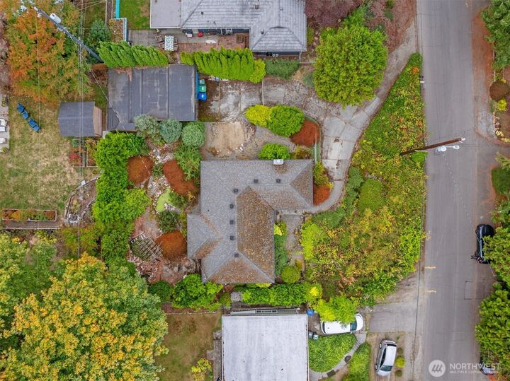 Property Photo:  4005 NE 88th Street  WA 98115 
