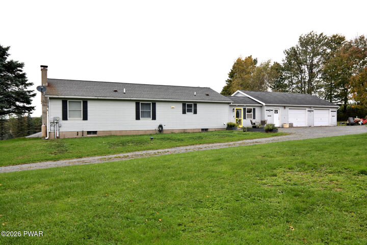 Property Photo:  108 Grace View Lane  PA 18426 