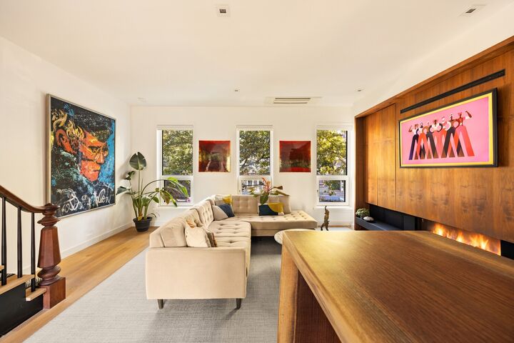 Property Photo:  19 Conselyea Street  NY 11211 