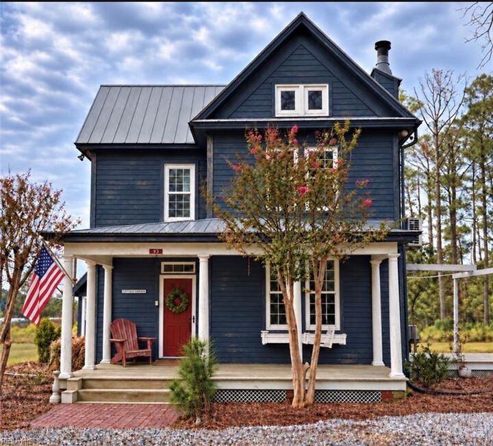 Property Photo:  102 Smith Railway Ln  VA 23163 