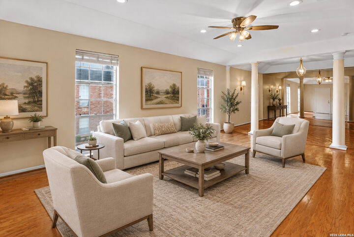 Property Photo:  8033 N New Braunfels Ave # 400 E  TX 78209 