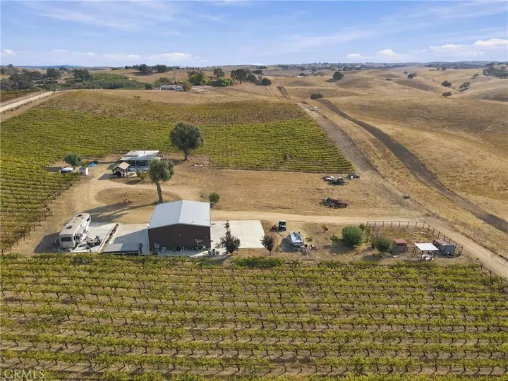 Property Photo:  5820 Vista Del Paso  CA 93446 