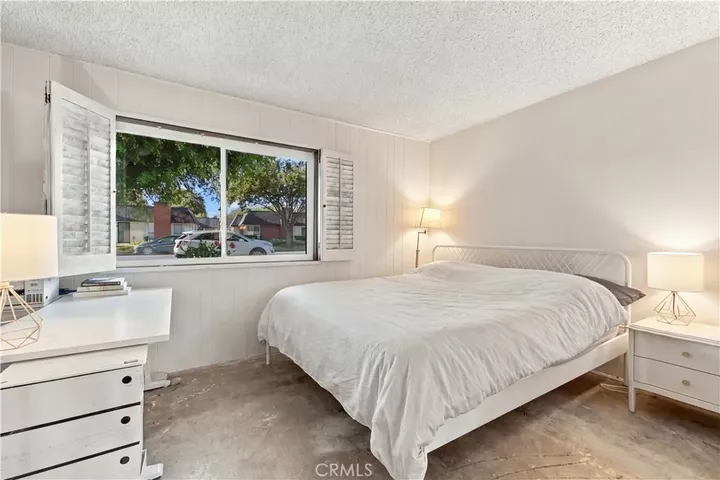 Property Photo: 1340 Victoria J CA 92831