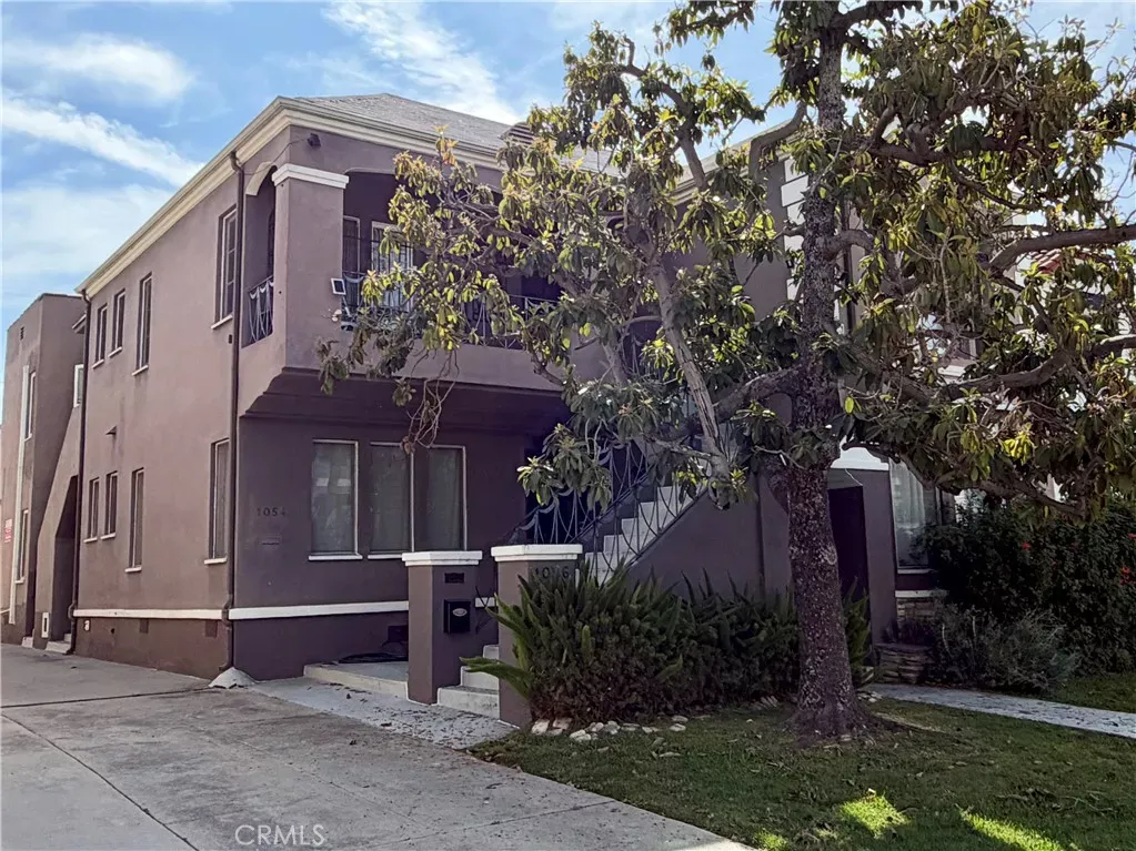 Property Photo:  1054 S Corning  CA 90035 