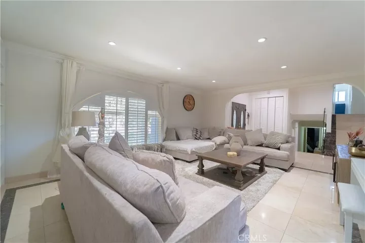 Property Photo:  19714 Romar Street  CA 91311 