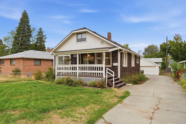 Property Photo: 3807 E 26th Ave WA 99223