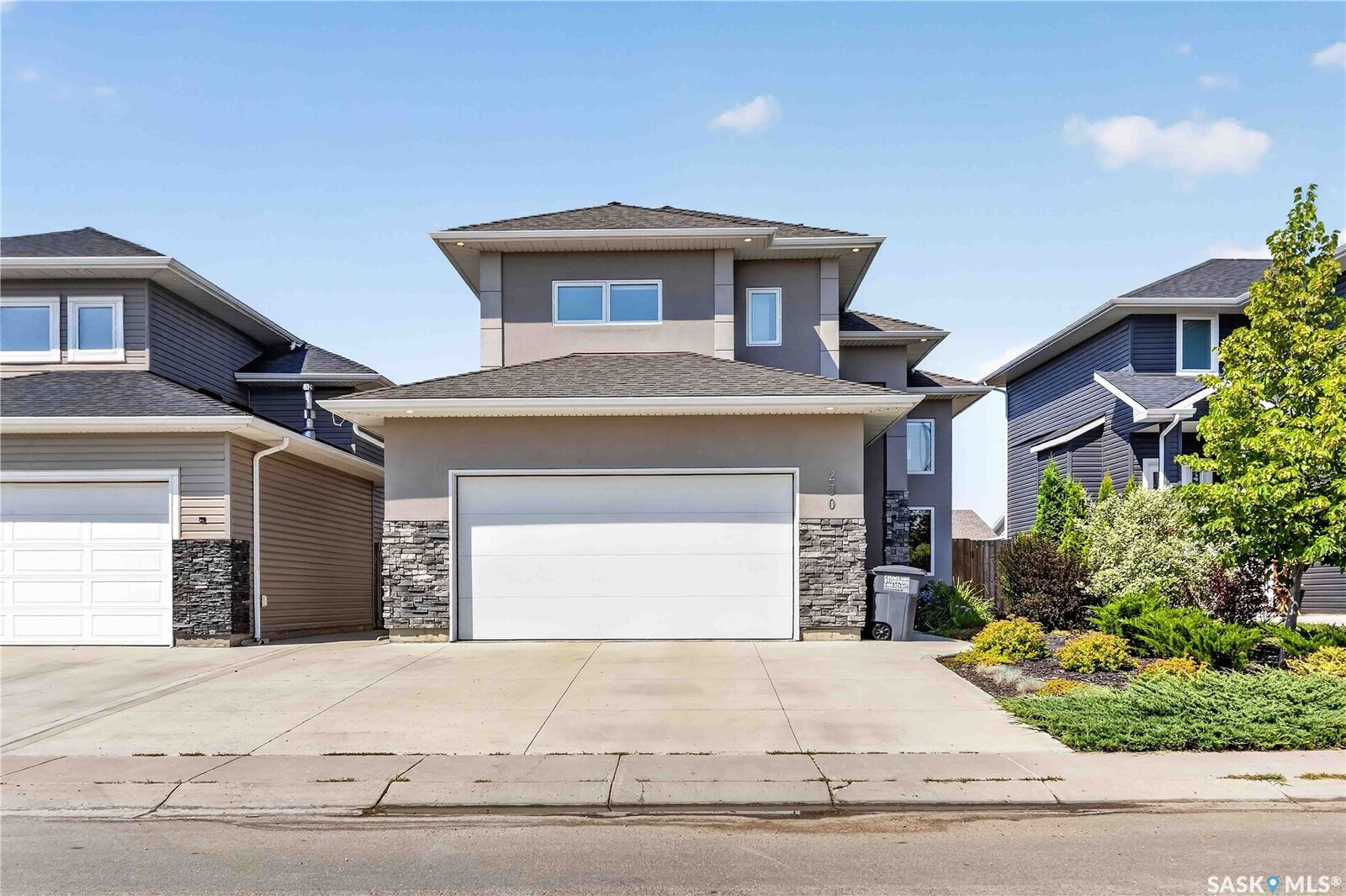 Property Photo:  230 Gillies Street  SK S7V 0A7 