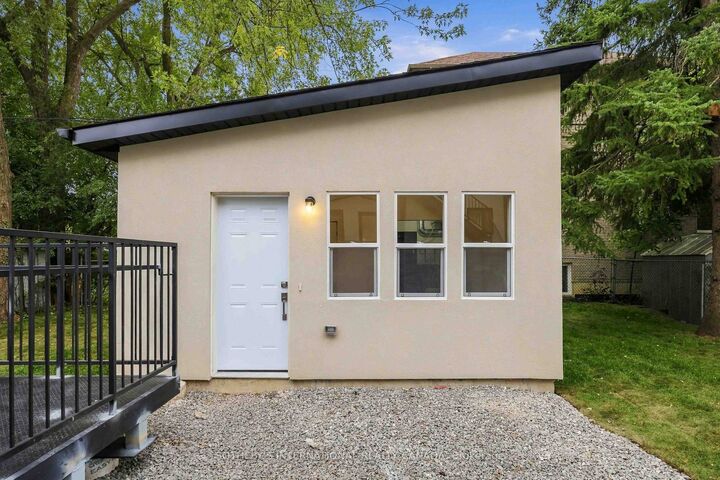Property Photo:  207 Connaught Avenue 5  ON M2M 1H6 