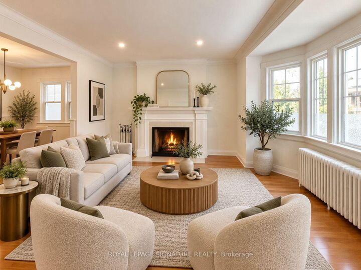 Property Photo:  1691 Bathurst Street Main  ON M5P 3K2 