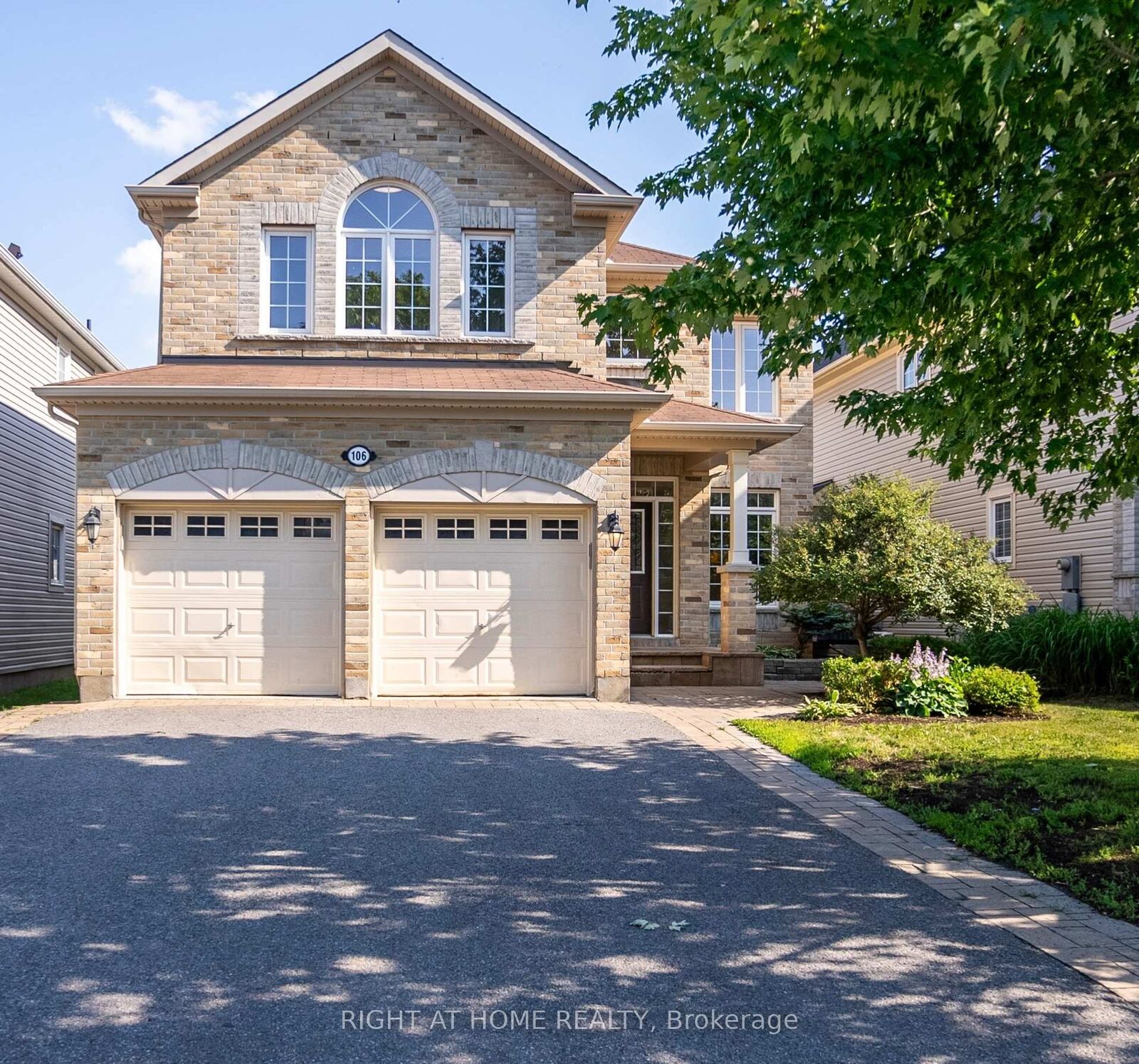 Property Photo:  106 Sunita Crescent  ON K2J 5S5 