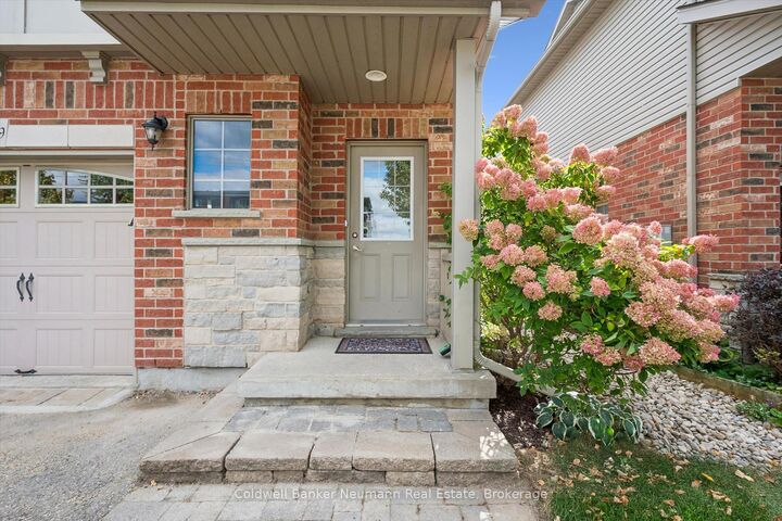 Property Photo:  89 Washburn Drive  ON N1E 0B3 