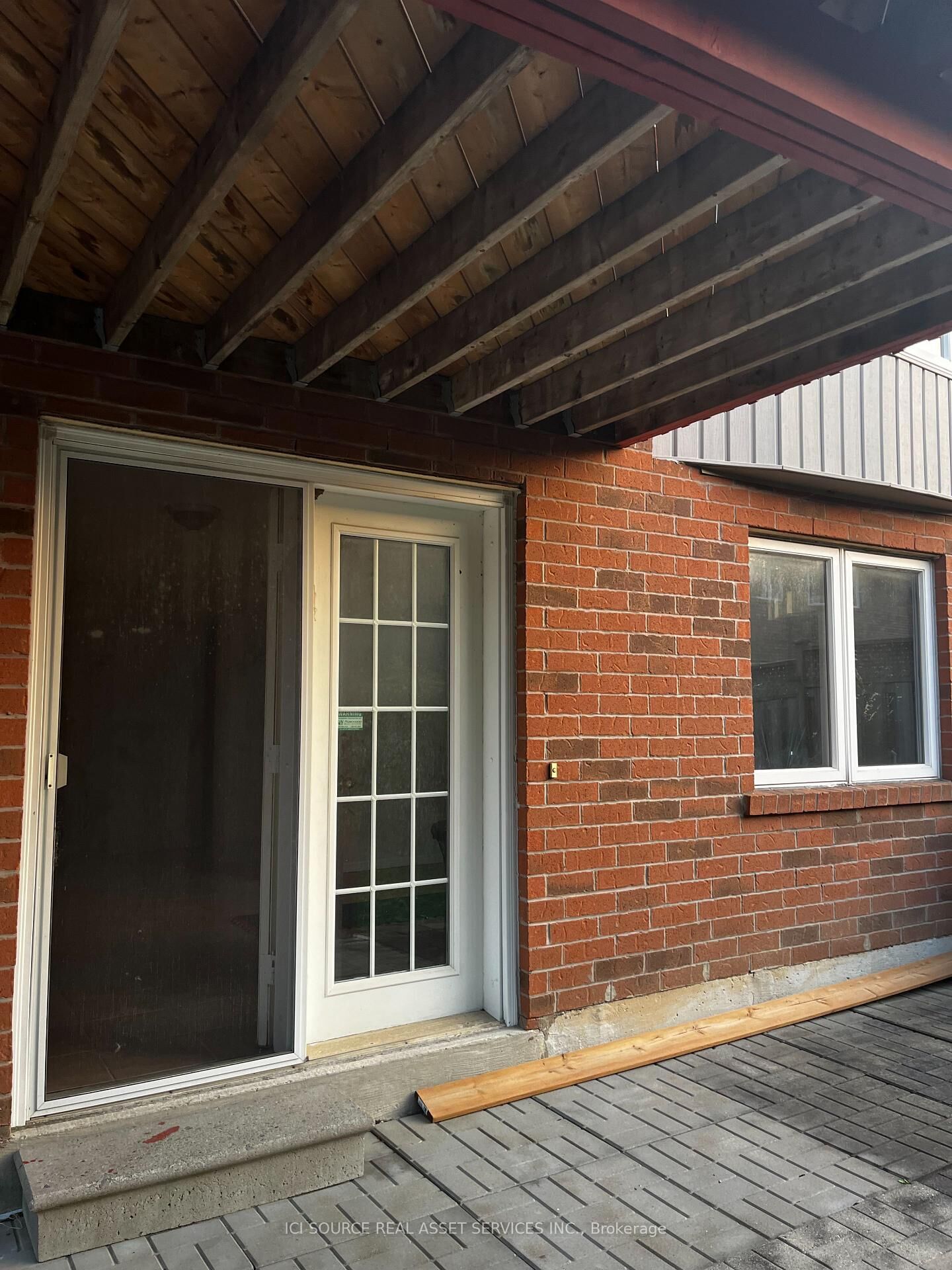 Property Photo:  62 Grover Hill Avenue Lower  ON L4S 1T6 