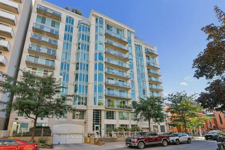 Property Photo:  138 Somerset Street W 408  ON K2P 0A3 