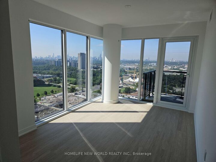 Property Photo:  15 David Salomon Drive 3211  ON M3C 1E7 