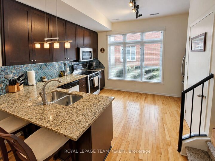 Property Photo: 797 Montreal Road 19 ON K1K 0S9