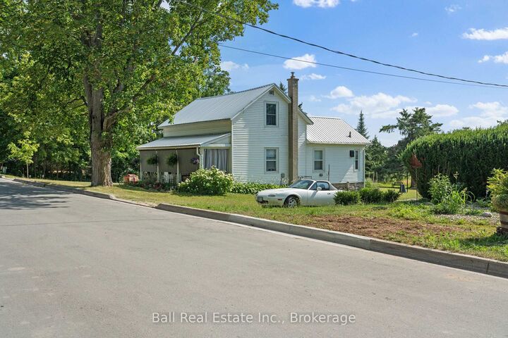 Property Photo:  27 Prospect Street  ON K0L 2H0 