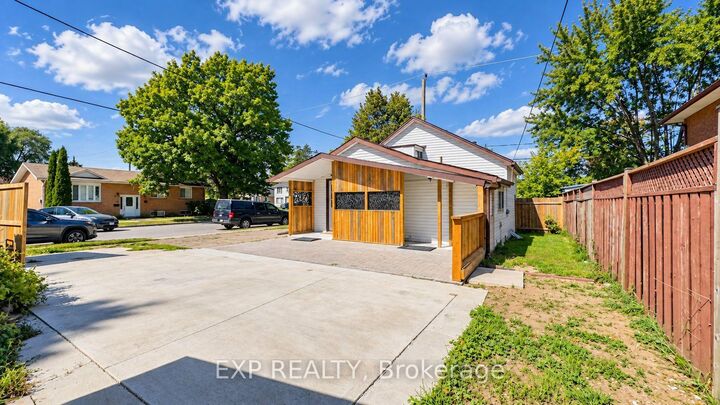 Property Photo: 76 Avenue Road ON N1R 1C1