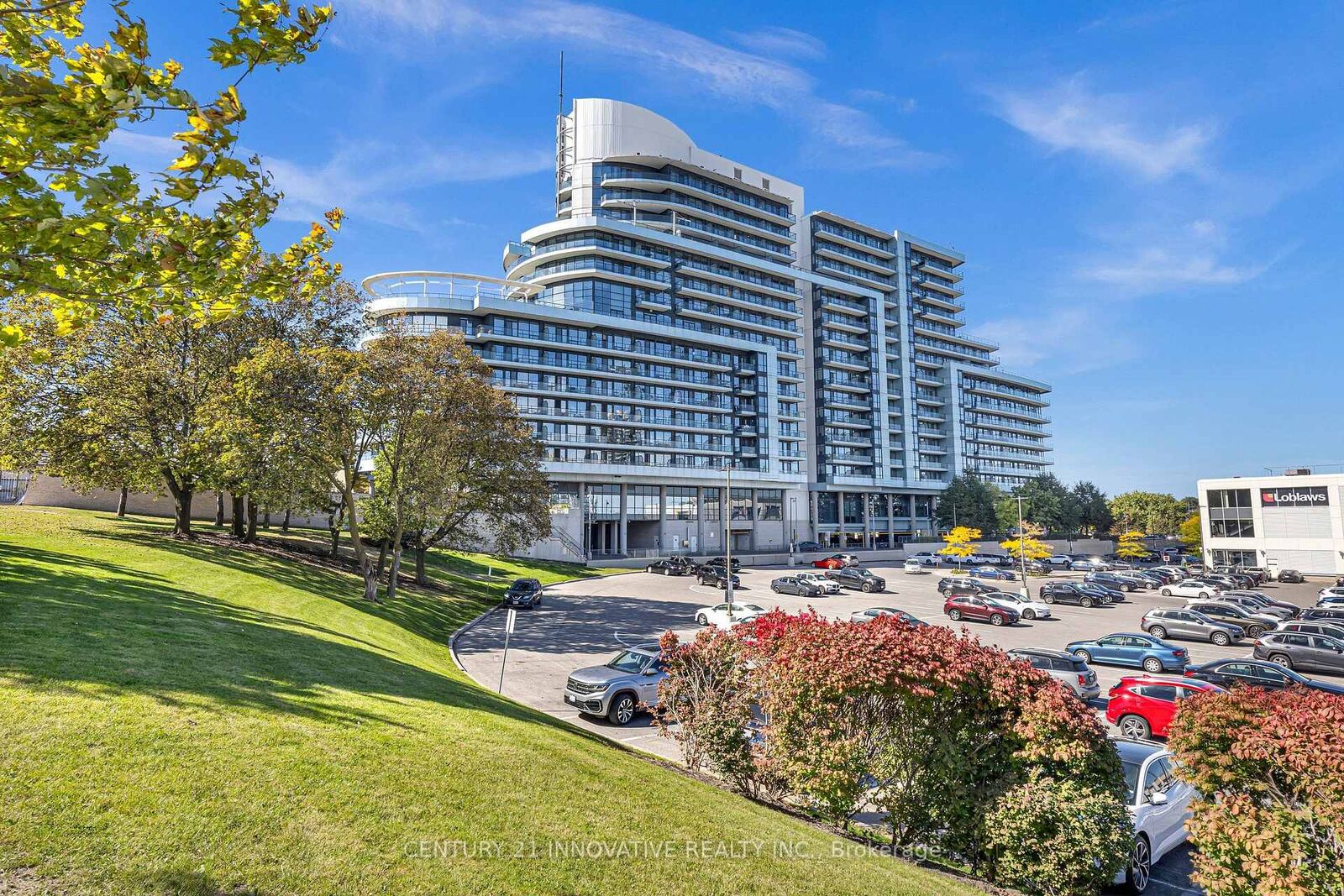 Property Photo: 2885 Bayview Avenue Ph 1501 ON M2K 0A3
