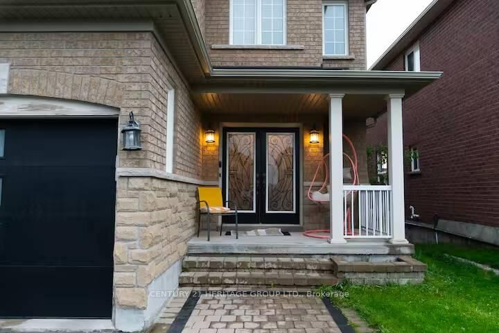 Property Photo:  99 Sun King Crescent  ON L4M 7K4 