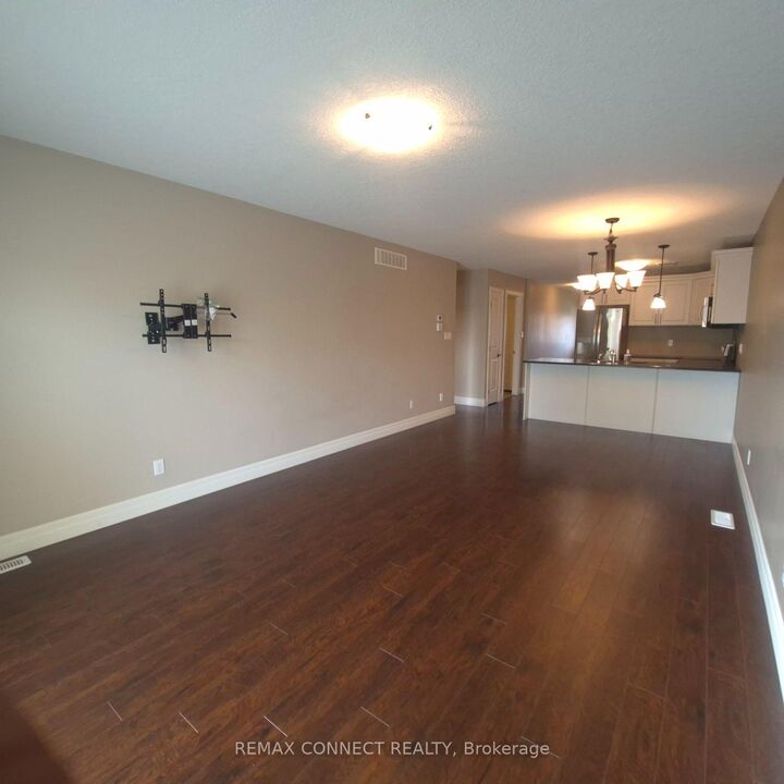 Property Photo:  16 Cortland Crescent  ON K0K 1B0 