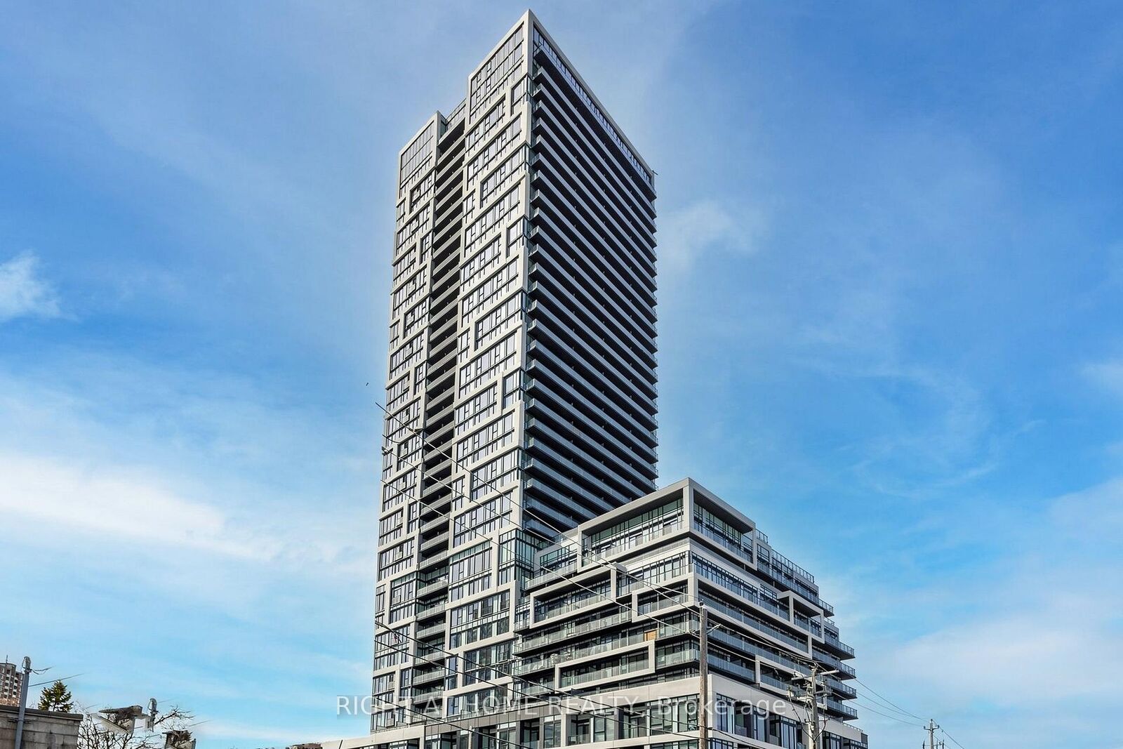 Property Photo:  5 Defries Street 2502  ON M5A 0W7 