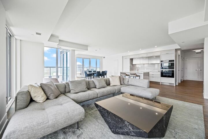 Property Photo: 30 Inn On The Park Drive 1109 ON M3C 0P7