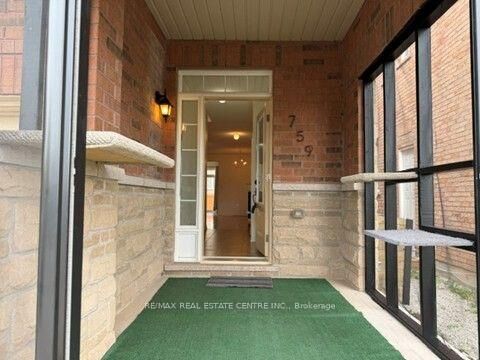 Property Photo:  759 Asleton Boulevard  ON L9T 8K3 