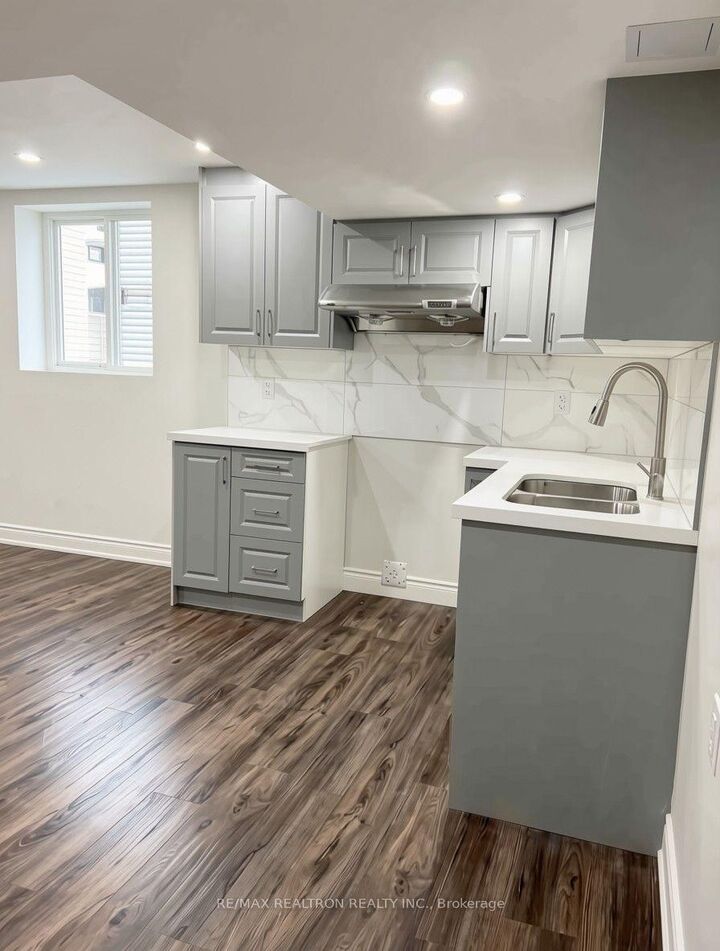 Property Photo: 33 Raccoon Street ON L6S 6L4